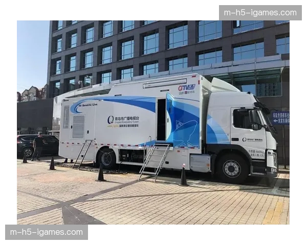 便携式直播单元替代笨重微波，赛事转播颗粒度深入基层